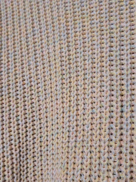 Universal Thread Medium Sweater - Picture 2 of 4